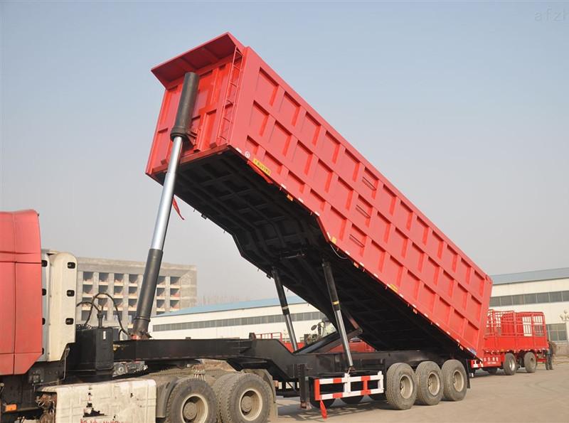 后翻半掛車(chē)廠(chǎng)家直銷(xiāo)